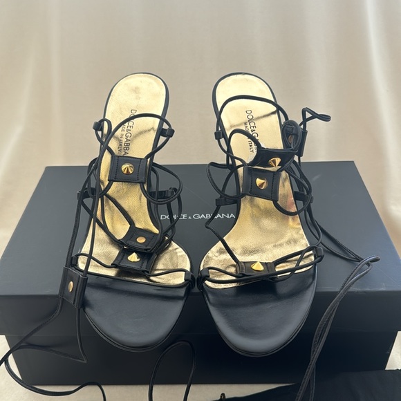 Dolce & Gabbana Heels - Picture 4 of 12